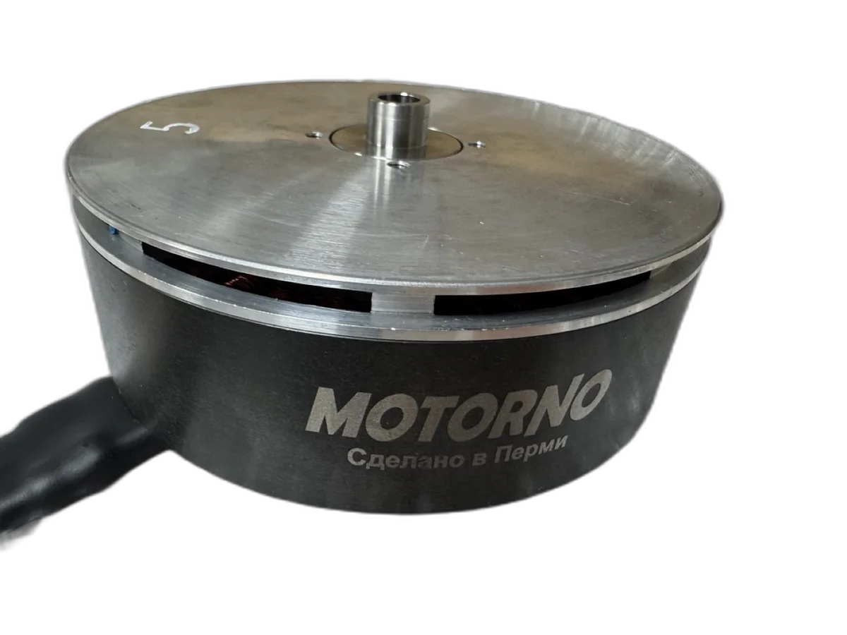 MED 13825 electric motor